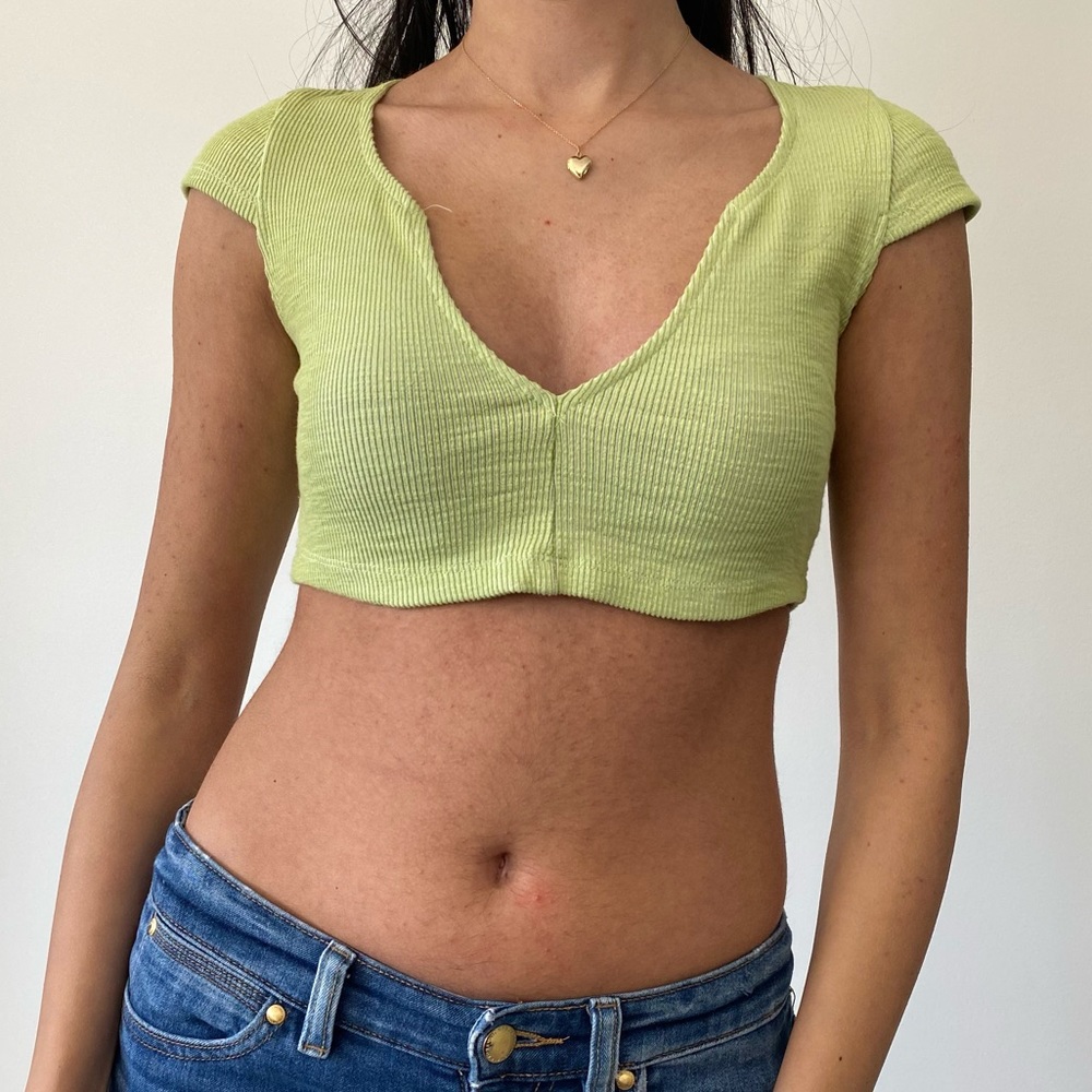 NWT MOTEL ROCKS GREEN V NECK CROP BRA TOP / SIZE S *